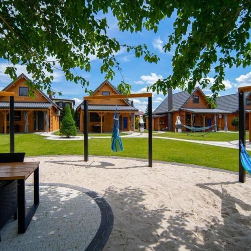 Domek całoroczny 6-osobowy cały dom z widokiem na ogród