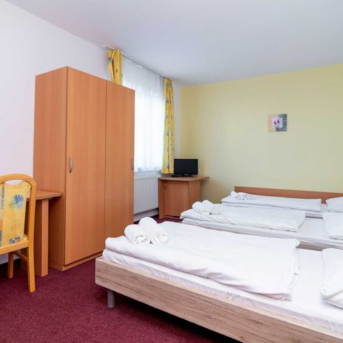Apartament standard cu 2 camere pentru 5 pers.