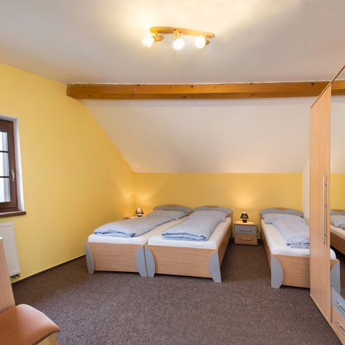 Apartman se sprchou s vlastní kuchyňkou pro 5 os. se 2 ložnicemi