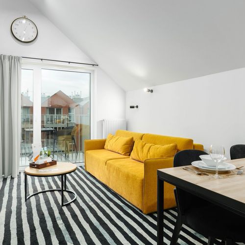 Apartament premier cu aer condiționat cu 2 camere pentru 4 pers.