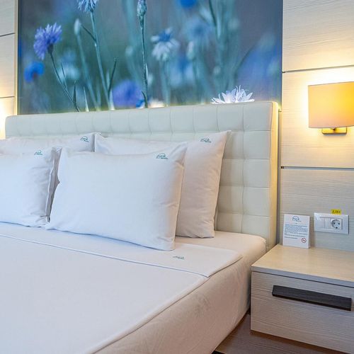 Camera dubla matrimoniala hotel, cu vedere spre mare