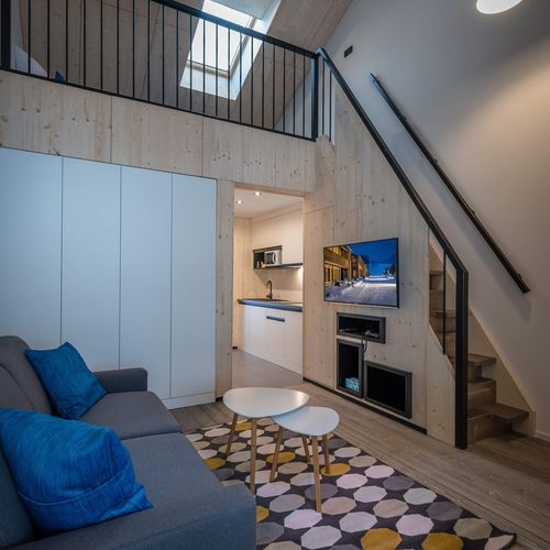 Apartament pentru 6 pers. (se inchirieaza doar integral)