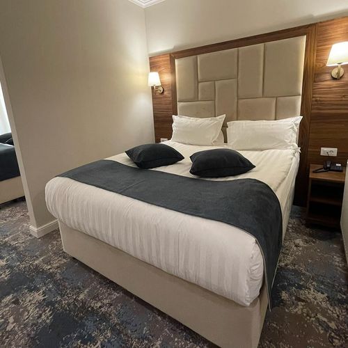 Junior Suite*
