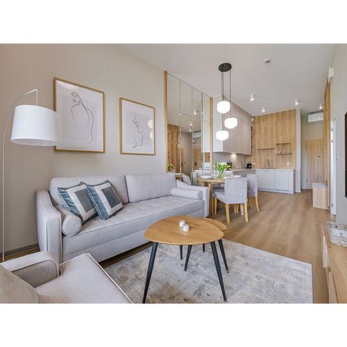 Apartament 4-osobowy z widokiem na jezioro z 2 pomieszczeniami sypialnianymi