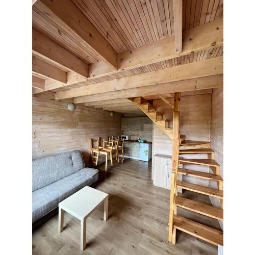 Domek drewniany 6-osobowy  (możliwa dostawka)