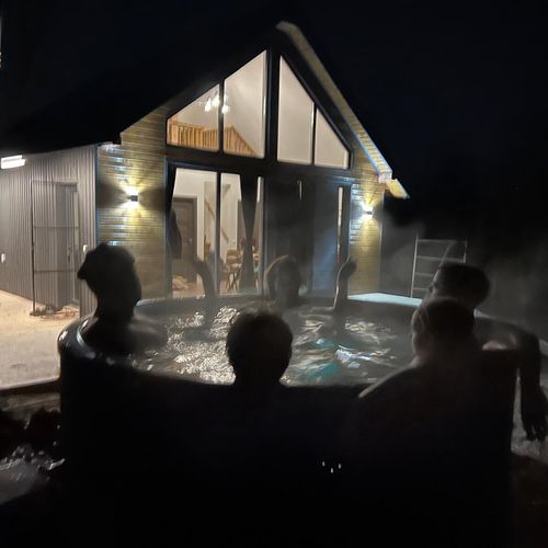 Cabană premium întreaga unitate pentru 7 pers. (se inchirieaza doar integral)