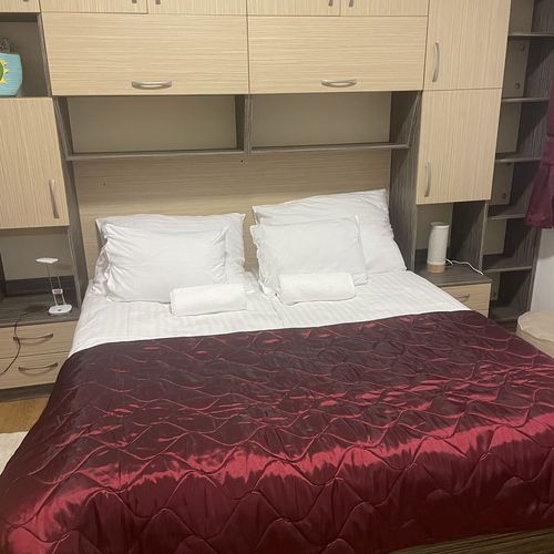 Apartament la parter cu grădină pentru 4 pers. (se inchirieaza doar integral)