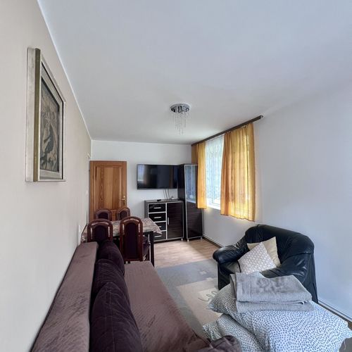 Apartament studio cu 2 camere pentru 4 pers.