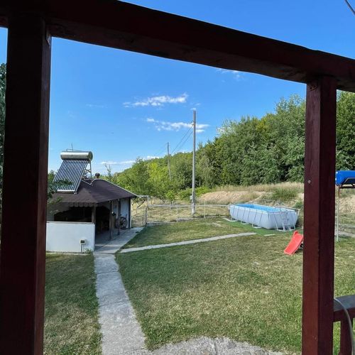 Cabană pentru 10 pers. (se inchirieaza doar integral)
