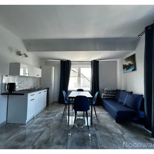 Apartament 4-osobowy z 1 pomieszczeniem sypialnianym