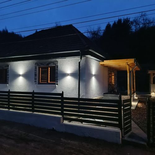 Întreaga unitate a b pentru 6 pers. (se inchirieaza doar integral)