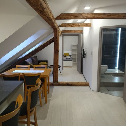 Deluxe Rodinný Apartman pro 6 os. se 3 ložnicemi