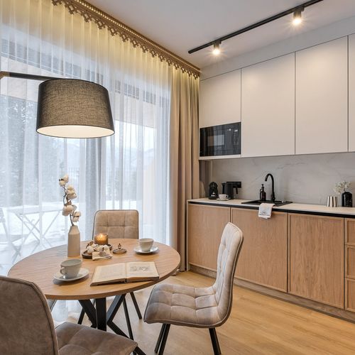 Apartament 4-osobowy z dostępem do ogrodu z widokiem na ogród z 2 pomieszczeniami sypialnianymi