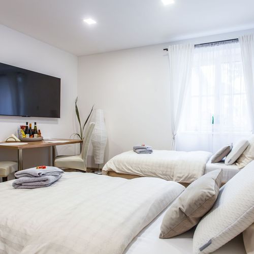 Apartman s terasou pro 2 os. s 1 ložnicí na přízemí