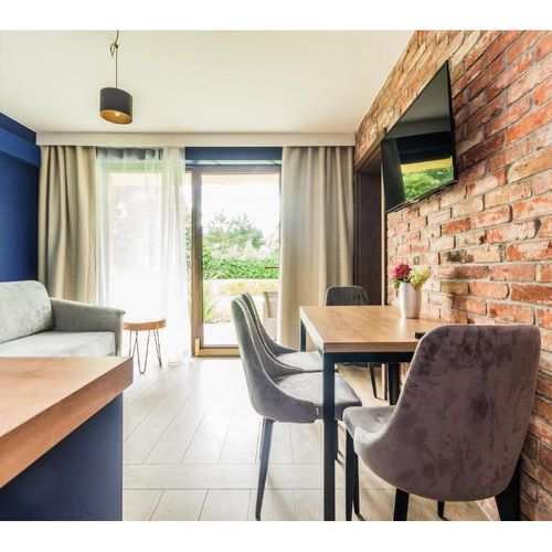 Apartament 4-osobowy z 2 pomieszczeniami sypialnianymi