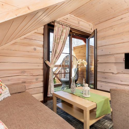 Apartament 8-osobowy na piętrze z widokiem na ogród z 3 pomieszczeniami sypialnianymi