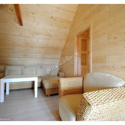 Apartament 6-osobowy na parterze z widokiem na jezioro z 3 pomieszczeniami sypialnianymi