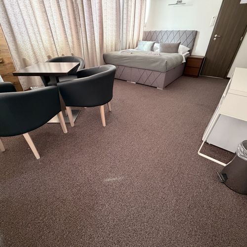 Rezydencja pokój 4-osobowy z widokiem na rzekę z 2 pomieszczeniami sypialnianymi