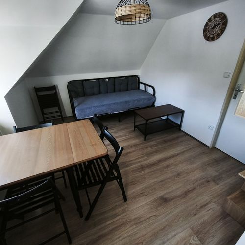 Apartament familial(ă) la mansardă cu 2 camere pentru 4 pers.