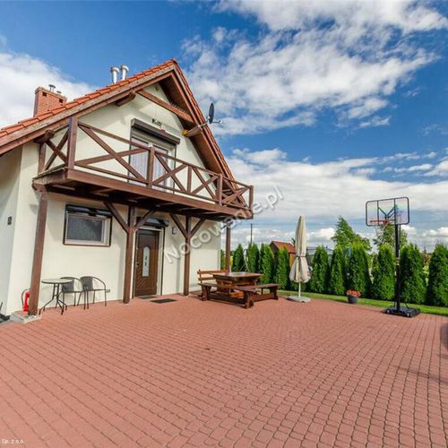 Casă de vacanță pentru 9 pers. (se inchirieaza doar integral)