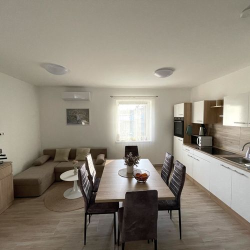 Standard Apartman pro 8 os. se 4 ložnicemi přízemní (s možností přistýlky)
