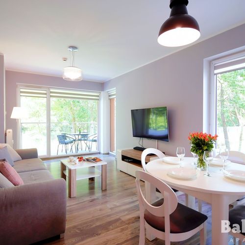 Apartament cu vedere spre pădure cu 2 camere pentru 4 pers.