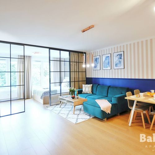 Apartament 6-osobowy z widokiem na park z 3 pomieszczeniami sypialnianymi