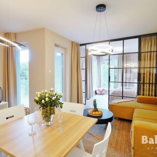 Apartament 6-osobowy z widokiem na park z 3 pomieszczeniami sypialnianymi