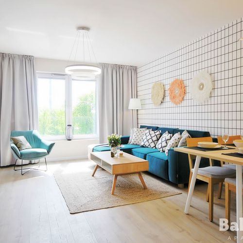 Apartament 4-osobowy pokój od strony basenu z 2 pomieszczeniami sypialnianymi