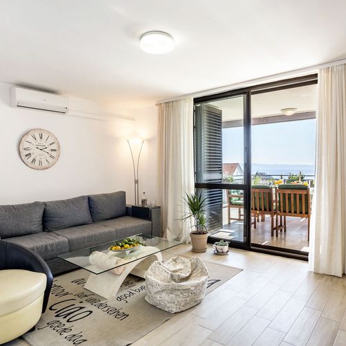 Apartament cu aer condiționat cu terasă cu 1 camera pentru 4 pers. A-7539-b