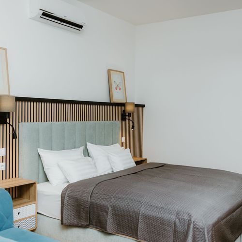 Apartament standard Plus la parter cu 1 camera pentru 2 pers.