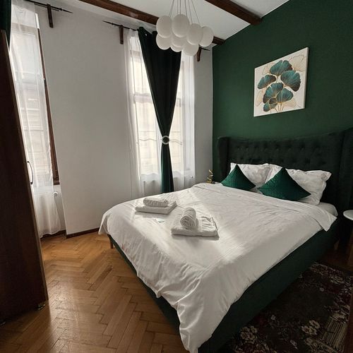 Apartament lux cu vedere spre munte cu 1 camera pentru 2 pers.