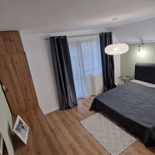 Apartament 5-osobowy na piętrze Gold z 3 pomieszczeniami sypialnianymi (możliwa dostawka)