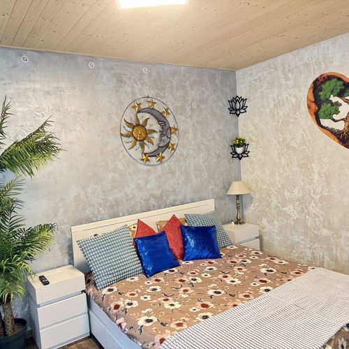 Apartament romantică cu terasă cu 1 camera pentru 2 pers. (se poate solicita pat suplimentar)