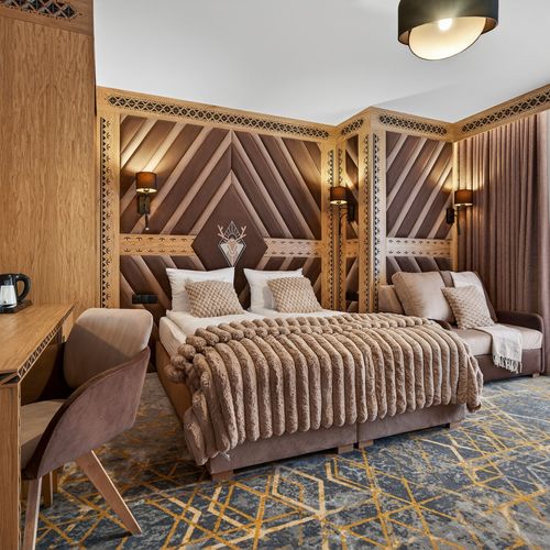 Apartman s balkónem s koupelnou pro 6 os. se 2 ložnicemi
