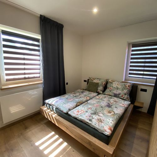 Romantik Apartman s vlastní kuchyní s manželskou postelí s 1 ložnicí (s možností přistýlky)