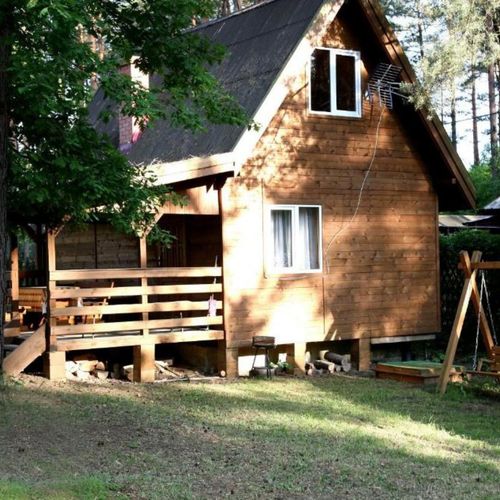 Cabană pentru 6 pers. (se inchirieaza doar integral)