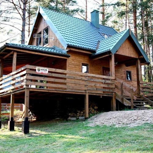 Cabană pentru 6 pers. (se inchirieaza doar integral) (se poate solicita pat suplimentar)