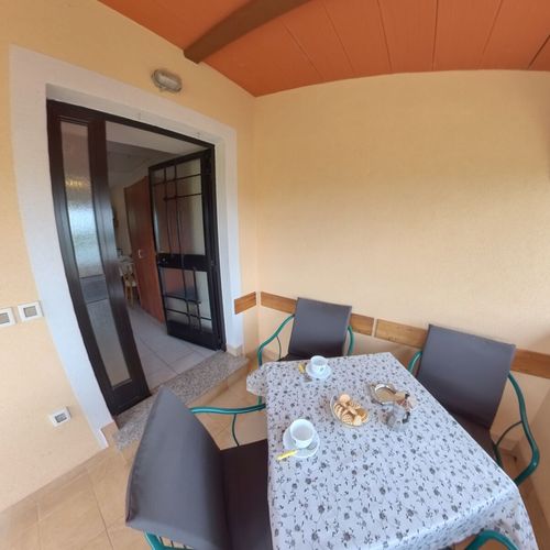 Apartament 2-osobowy na piętrze z balkonem z 1 pomieszczeniem sypialnianym
