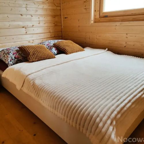 Cabană pentru 6 pers. (se inchirieaza doar integral)