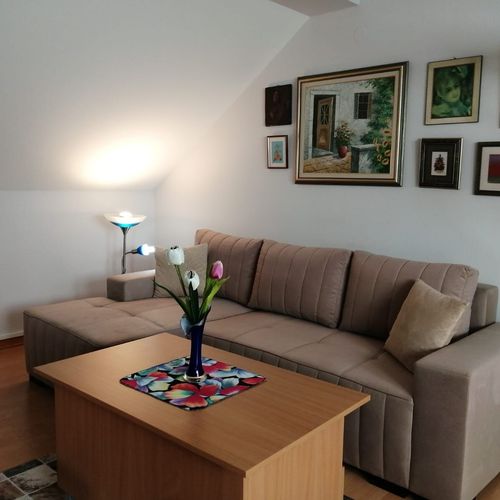 Apartman s klimatizací s terasou pro 4 os. s 1 ložnicí A-25679-a