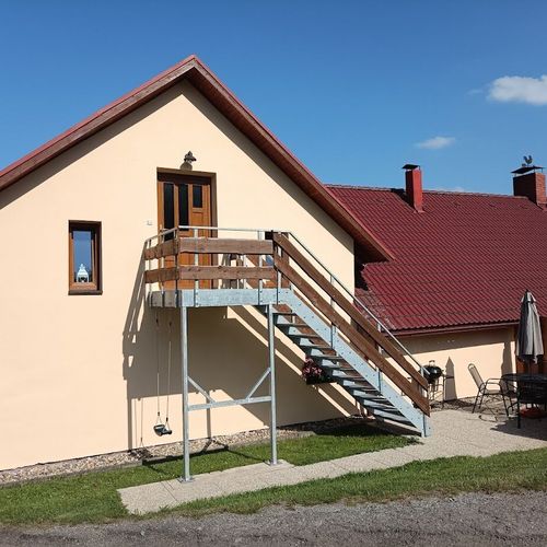 Chata (jako celek) pro 4 os. v podkroví 