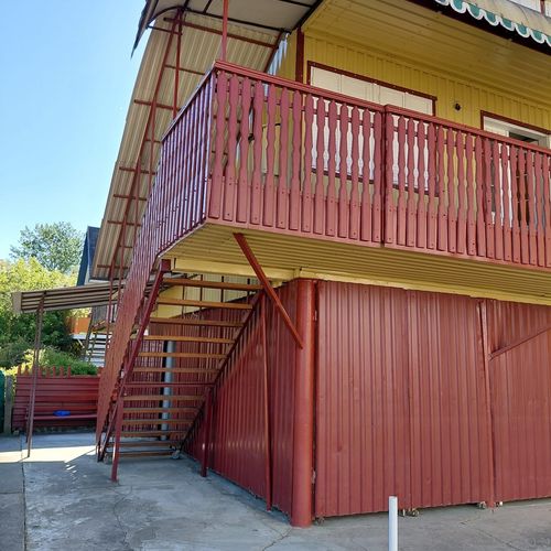 Cabană pentru 9 pers. (se inchirieaza doar integral) (se poate solicita pat suplimentar)