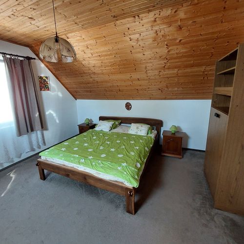Casă de vacanță familial(ă) întreaga unitate pentru 4 pers. (se inchirieaza doar integral)