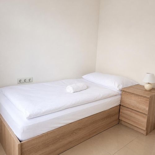 Apartament gold cu aer condiționat cu 2 camere pentru 3 pers. (se poate solicita pat suplimentar)