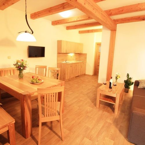 Komfort Apartman s manželskou postelí s 1 ložnicí přízemní (s možností přistýlky)