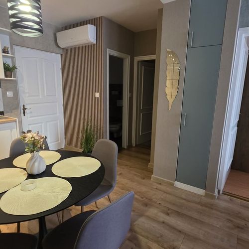 Apartament la parter cu 2 camere pentru 4 pers.