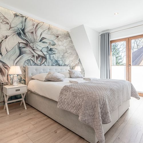 Apartament la etaj cu vedere spre munte cu 2 camere pentru 3 pers.
