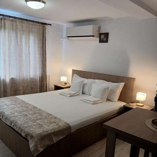 Camera dubla cu balcon cu baie