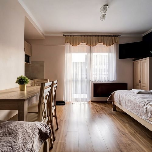 Apartament cu balcon cu 1 camera pentru 3 pers.